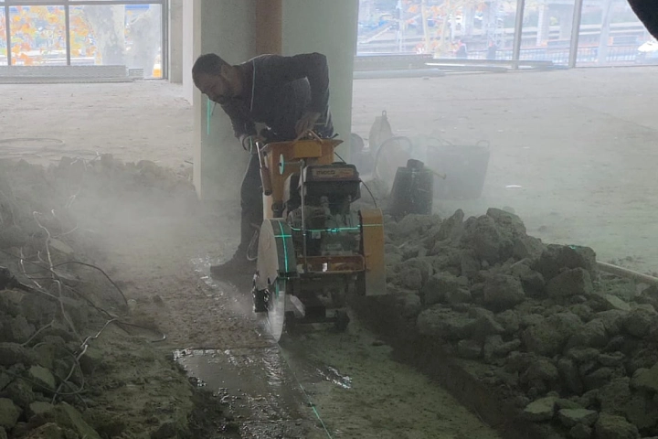 ბეტონის ჭრა