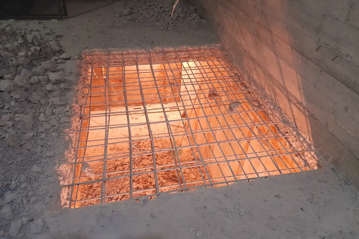 არმირებული ფილის დემონტაჟი - გამაგრებული ბეტონის ფილის დაშლა