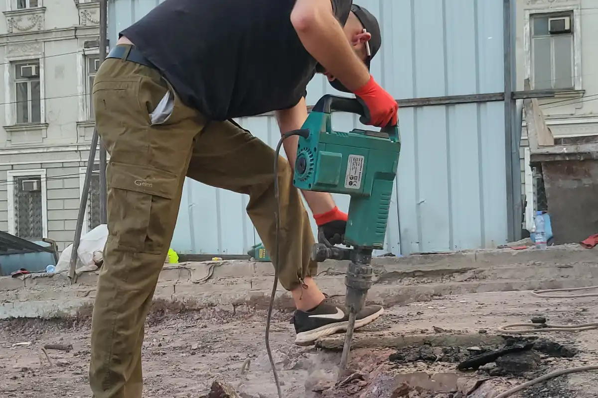 ბეტონის დანგრევა - კონსტრუქციების პროფესიონალური ნგრევა