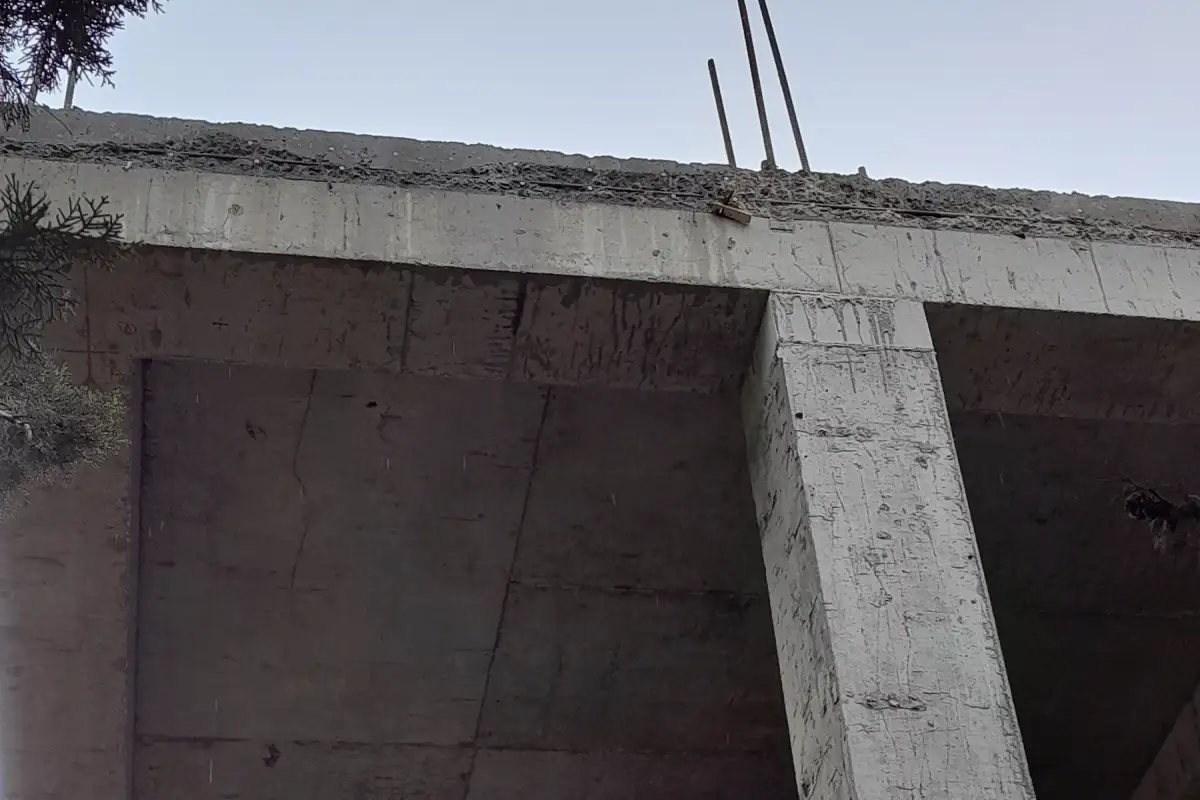 კოლონის დემონტაჟი - ბეტონის და ლითონის კოლონების მოხსნა