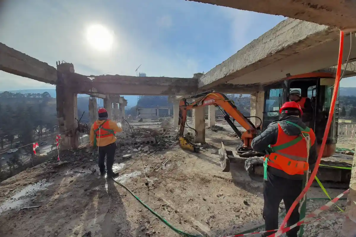 შენობის დემონტაჟი - მასშტაბური ნაგებობების ლიკვიდაცია