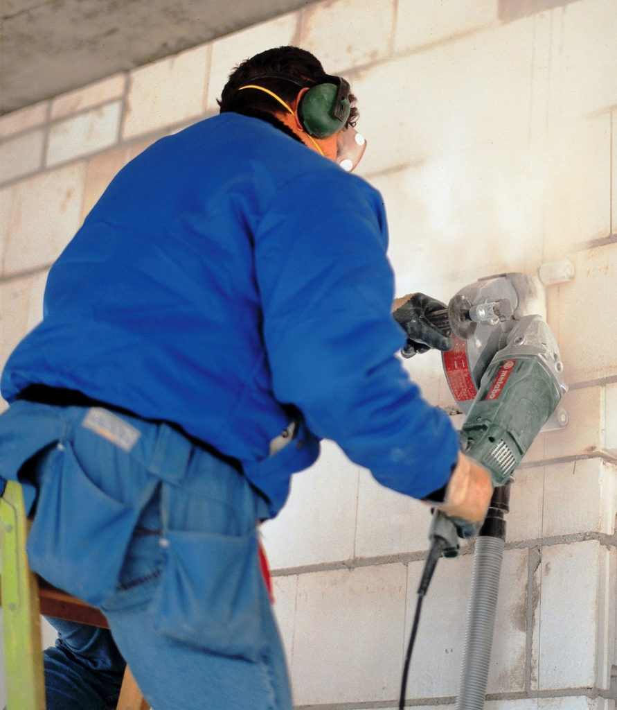 ბლოკის კედლის გაჭრა – ეფექტური გადაწყვეტილებები თქვენი სივრცისთვის